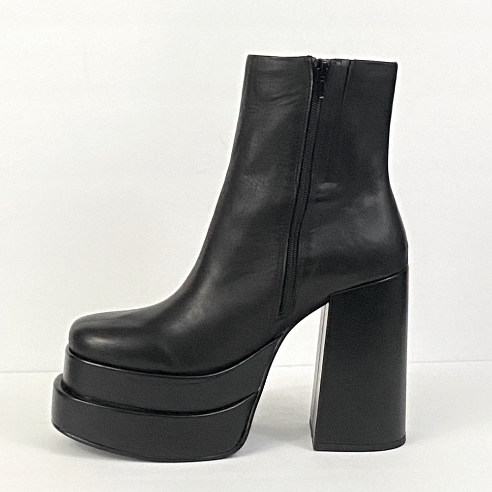 NEW STEVE MADDEN COBRA PLATFORM BLACK LEATHER BOOTS - Picture 6 of 9